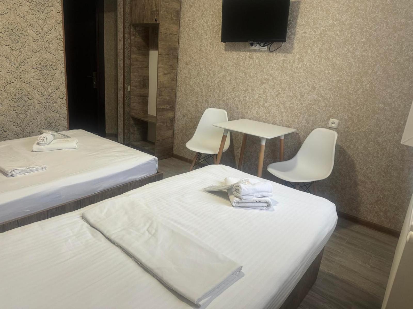 Hotel Skib Tiflis Exterior foto